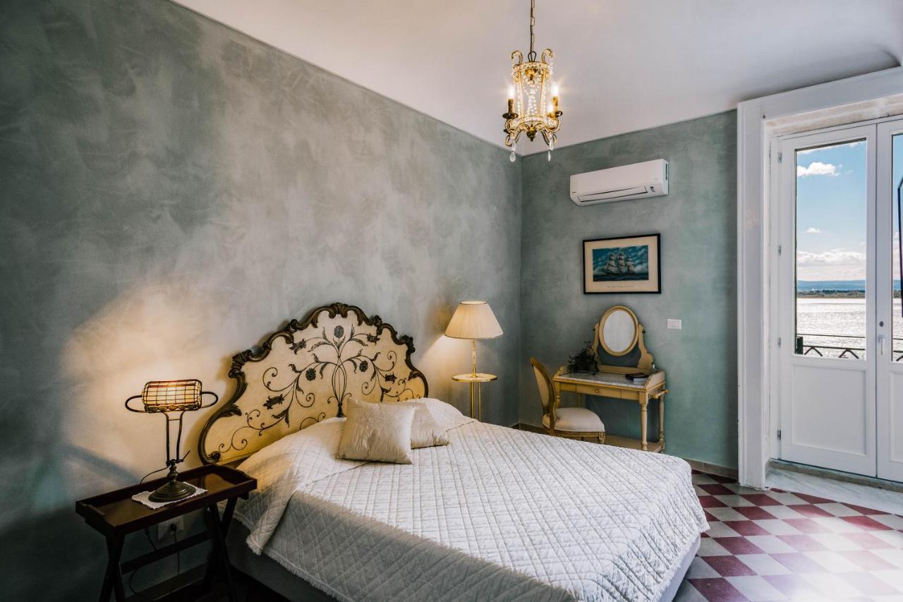 Dimora Di Ulisse Sea View Holiday Apartment Сиракузы Экстерьер фото