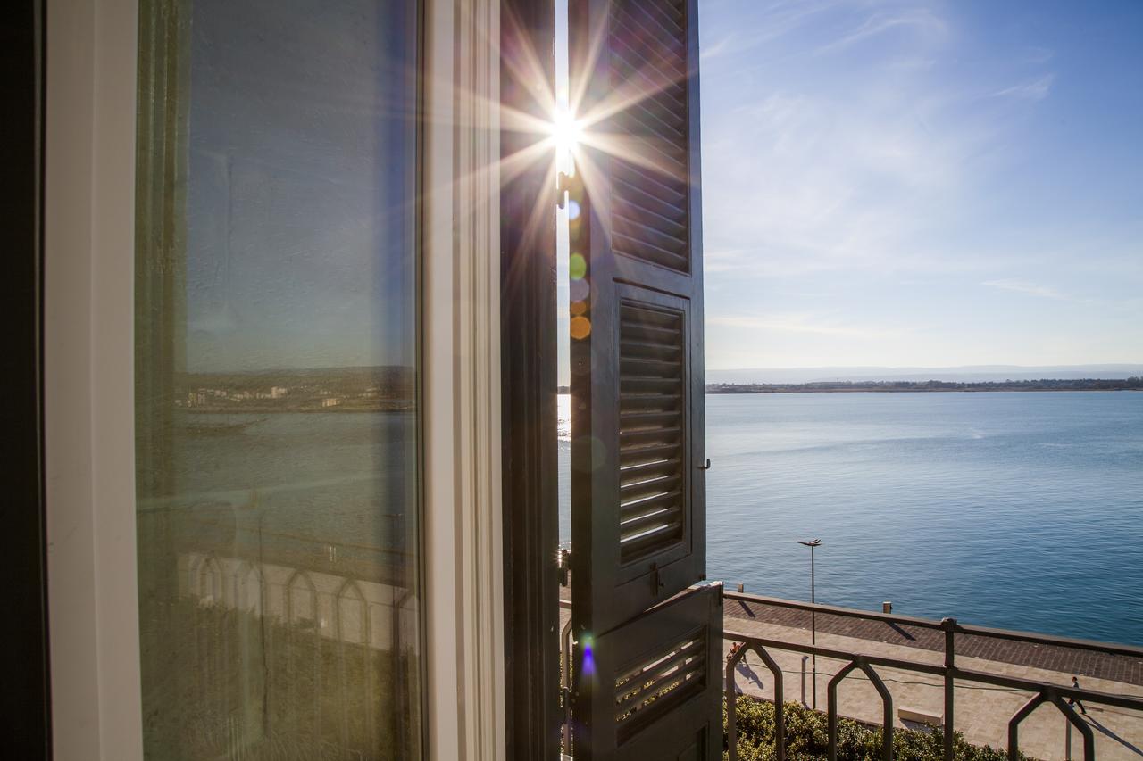Dimora Di Ulisse Sea View Holiday Apartment Сиракузы Экстерьер фото